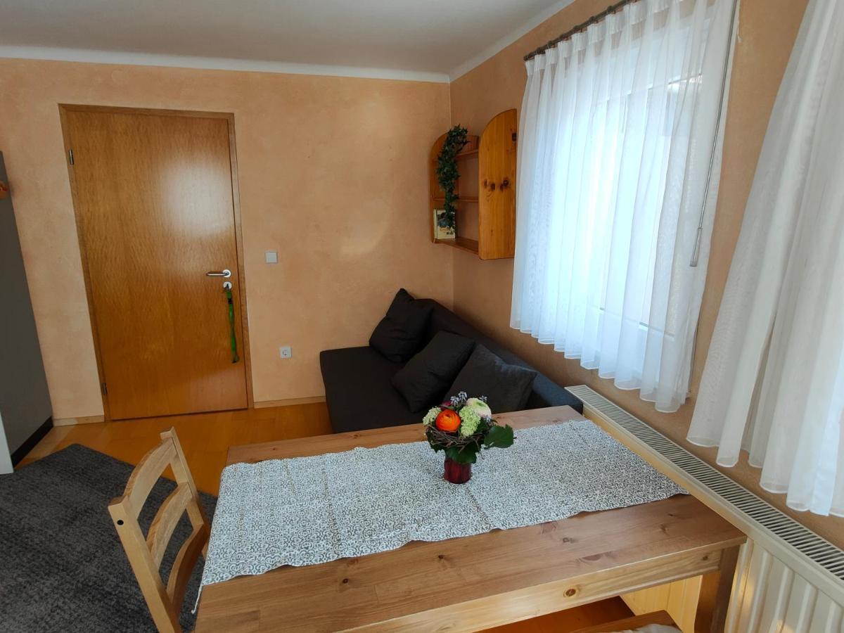 Zentrale & Ruhige Ferienwohnung Mössingen Εξωτερικό φωτογραφία